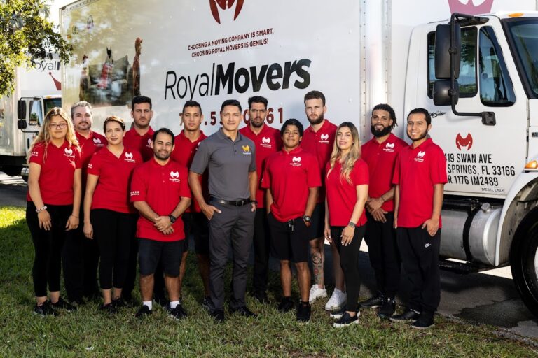 royal movers 768x512